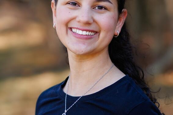 Nicole (Nava) Yastrab