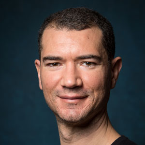 Dr. Pablo Roldan