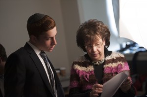 Tova Rosenberg works with YUHS students to interview Holocaust survivors 