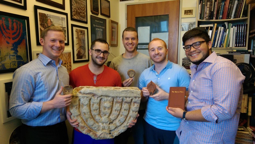 Students in Professor Fine's Arch of Titus summer course