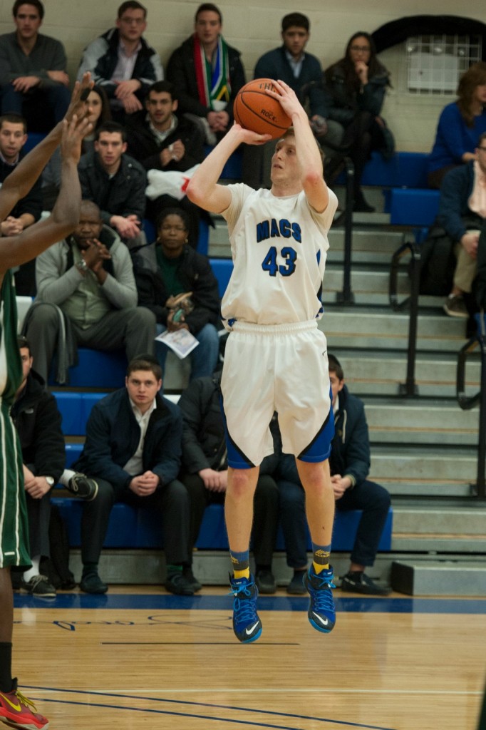 Men's basketball team game against Old Westbury