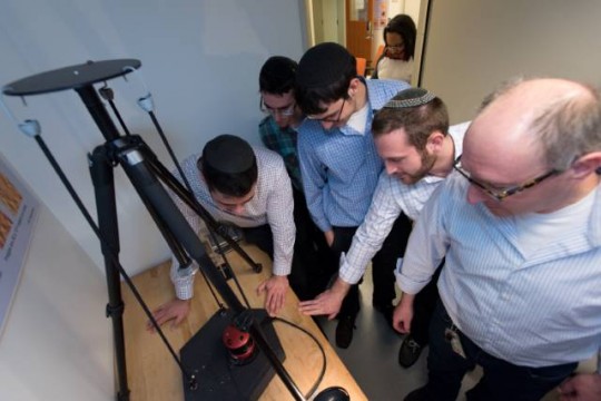 20151211_Zypman_Research_079