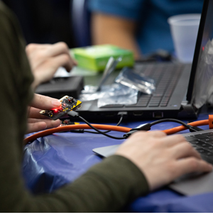 AdaCore Microbit with radio link