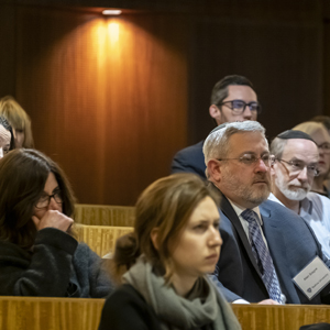 Crowd listening to Howard Spiegler's lecture