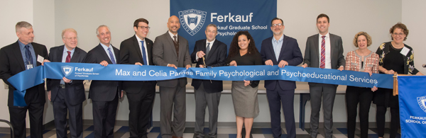 Ribbon-cutting at Ferkauf - group shot