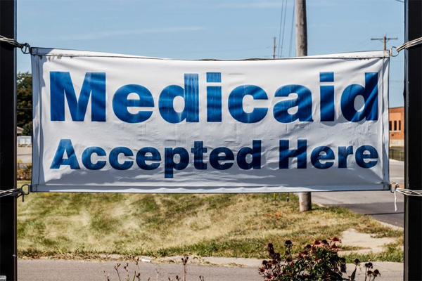 SIgn saying Medicaid Accepted Here