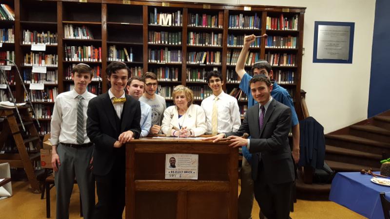 700da127-b9d3-43ad-bf2e-b958b75887f9