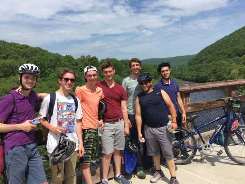 9f706512-27fe-40c8-a559-23f6f1a6a308